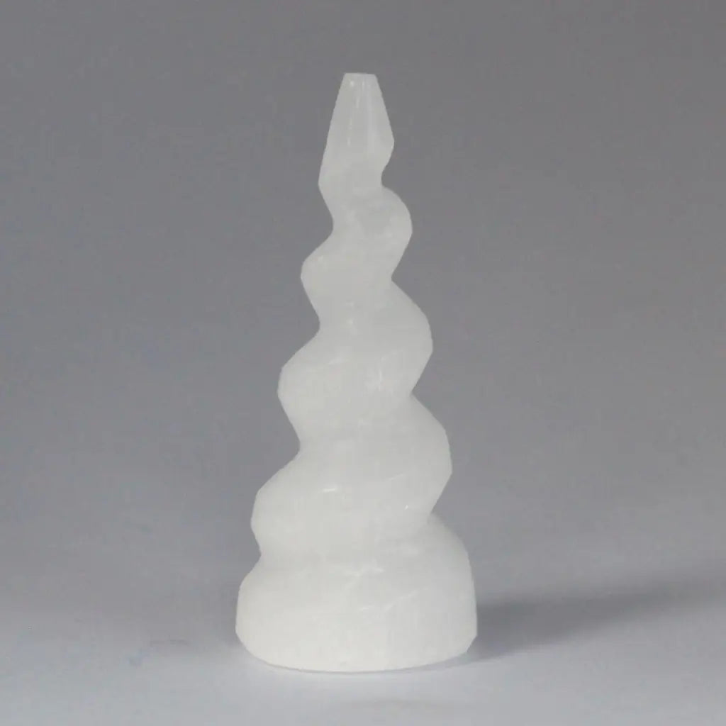 Selenite Spiral Unicorn Horn Tower - 10 cm - unidade